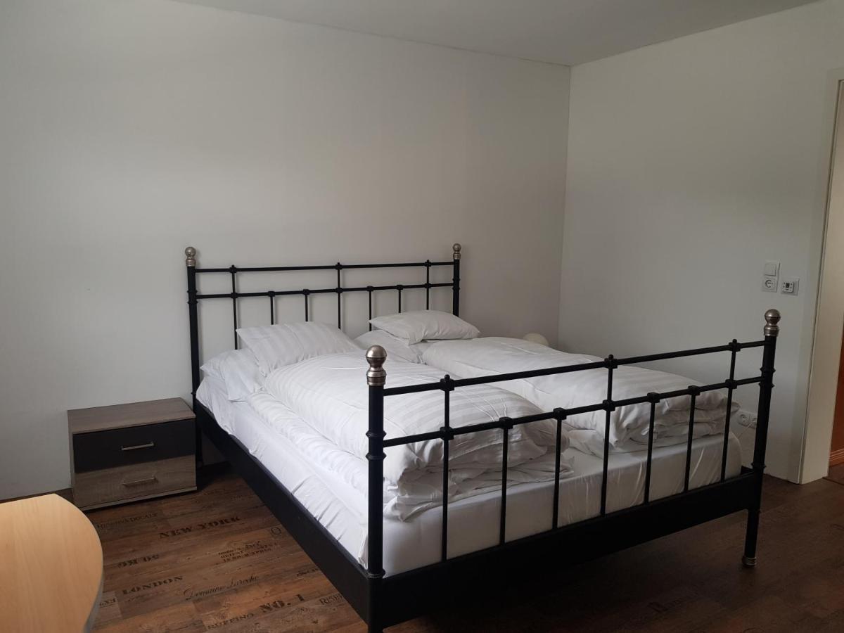 Westerwald Apartments Strassenhaus 외부 사진