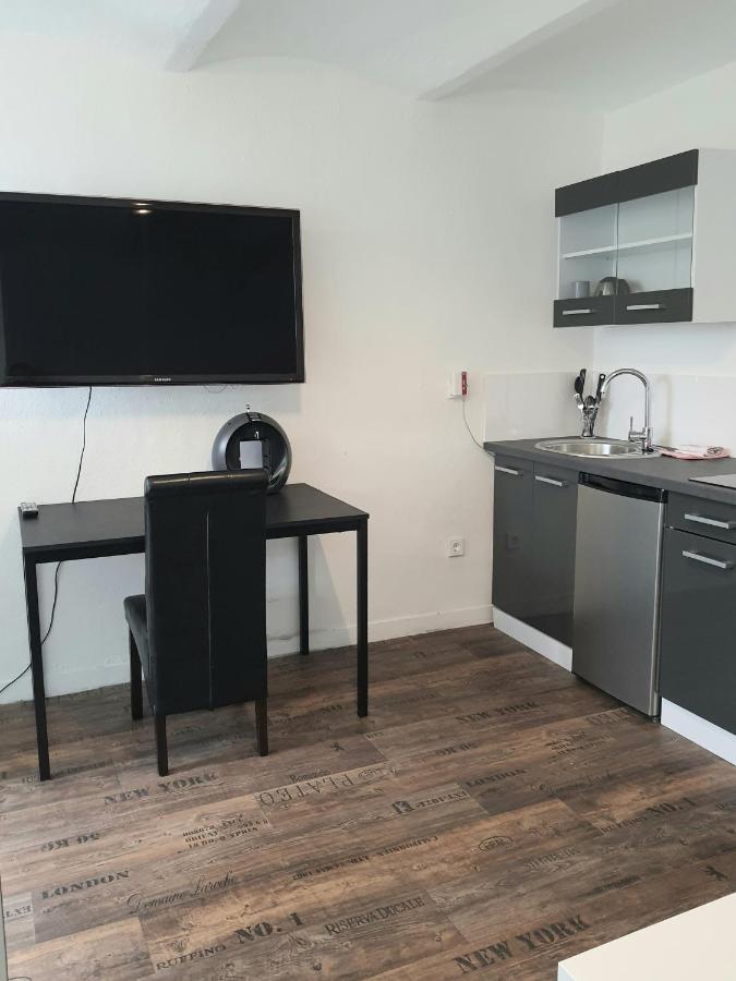 Westerwald Apartments Strassenhaus 외부 사진